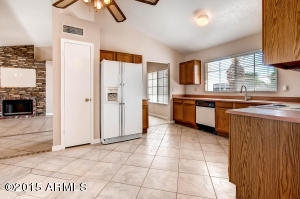 1002 W Utopia Rd, Phoenix, AZ 85027 photo 6