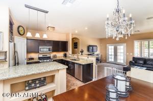 2561 E Oxford Ct, Gilbert, AZ 85295 photo 3