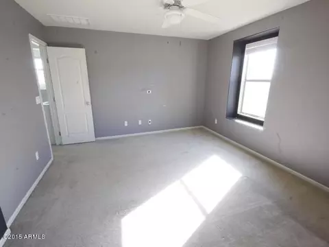 1004 S Hawk Ln, Gilbert, AZ 85296 photo 9