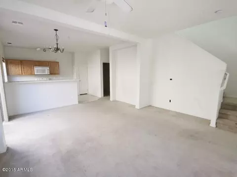 1004 S Hawk Ln, Gilbert, AZ 85296 photo 6