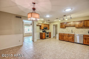 3418 E Capri Ave, Mesa, AZ 85204 photo 9