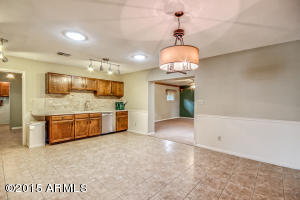 3418 E Capri Ave, Mesa, AZ 85204 photo 8