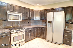 3227 E Corrine Dr, Phoenix, AZ 85032 photo 9