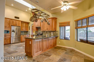10042 E Fenimore Rd, Mesa, AZ 85207 photo 4