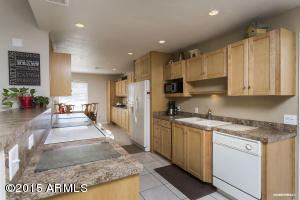 102 E Waltann Ln, Phoenix, AZ 85022 photo 4