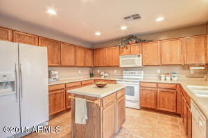 3339 Elgin St, Gilbert, AZ 85295 photo 2