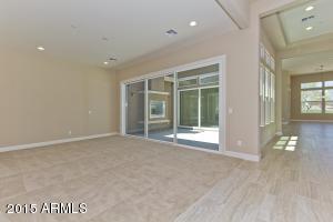 9928 E Juniper St, Mesa, AZ 85207 photo 3