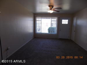 911 E Seldon Ln, Phoenix, AZ 85020 photo 3