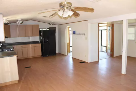 1092 W Whiteley St, Apache Junction, AZ 85120 photo 3