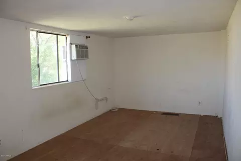 1092 W Whiteley St, Apache Junction, AZ 85120 photo 8