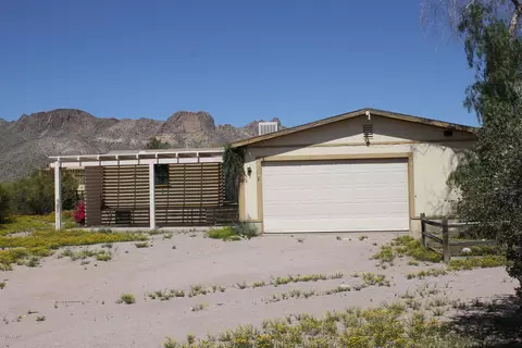1092 W Whiteley St, Apache Junction, AZ 85120 photo 1