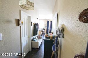 1020 E Grove St, Phoenix, AZ 85040 photo 3