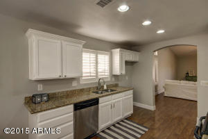 6230 E Colby St, Mesa, AZ 85205 photo 5