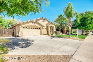 3952 E Simpson Rd, Gilbert, AZ 85297 photo 2