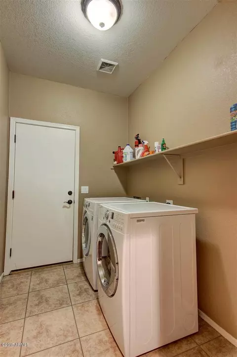 3846 E Wildhorse Dr, Gilbert, AZ 85297 photo 30