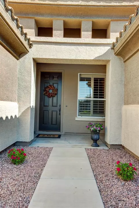 3846 E Wildhorse Dr, Gilbert, AZ 85297 photo 2
