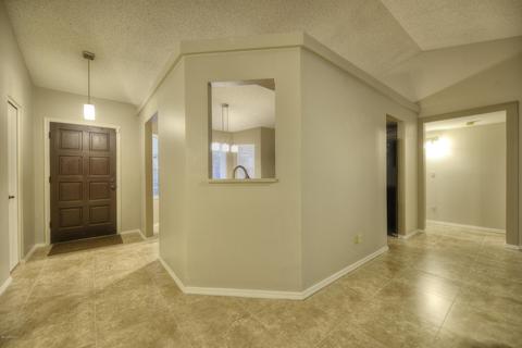 917 E Kerry Ln, Phoenix, AZ 85024 photo 6