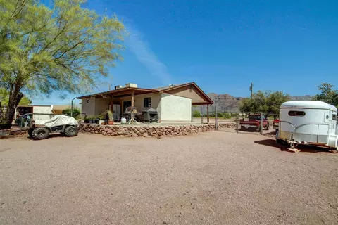 2302 S Prospectors Rd, Apache Junction, AZ 85119 photo 25