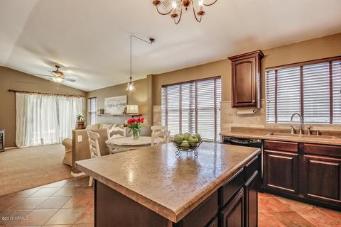 4312 E Wildhorse Dr, Gilbert, AZ 85297 photo 8