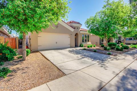 4312 E Wildhorse Dr, Gilbert, AZ 85297 photo 2