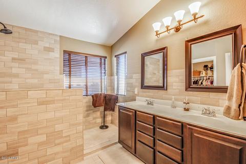 4312 E Wildhorse Dr, Gilbert, AZ 85297 photo 17