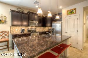 2956 E Shannon St, Gilbert, AZ 85295 photo 5