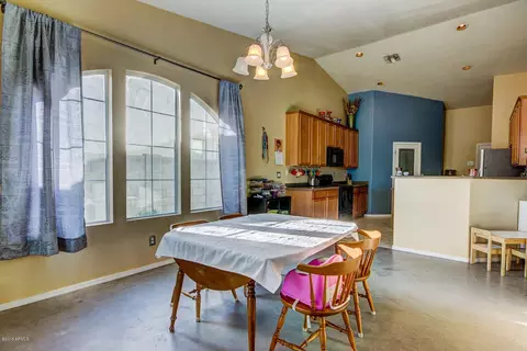 2023 W Carson Rd, Phoenix, AZ 85041 photo 6