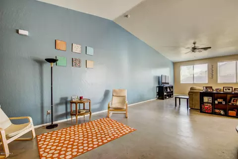 2023 W Carson Rd, Phoenix, AZ 85041 photo 3