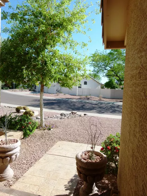 3456 E Granite View Dr, Phoenix, AZ 85044 photo 11