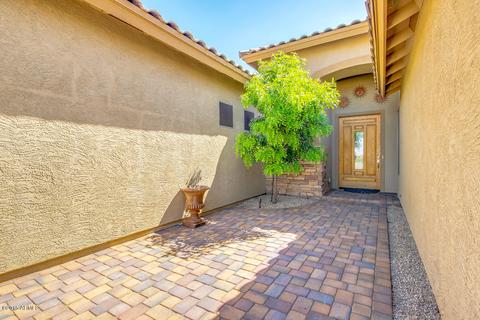 3959 E Dubois Ave, Gilbert, AZ 85298 photo 2