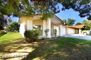 4915 E Cheyenne Dr, Phoenix, AZ 85044 photo 2