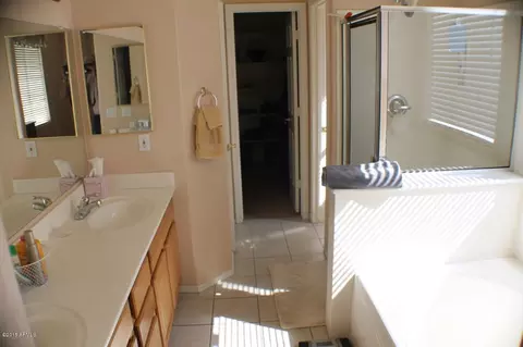 3323 E Kingbird Dr, Gilbert, AZ 85297 photo 9
