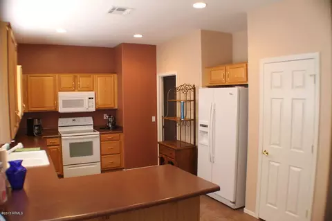 3323 E Kingbird Dr, Gilbert, AZ 85297 photo 6
