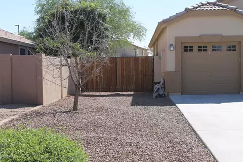 3323 E Kingbird Dr, Gilbert, AZ 85297 photo 3
