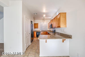 1032 E Cantebria Dr, Gilbert, AZ 85296 photo 6