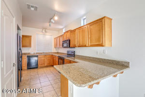 1032 E Cantebria Dr, Gilbert, AZ 85296 photo 10