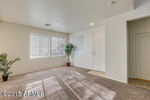 1032 E Cantebria Dr, Gilbert, AZ 85296 photo 3