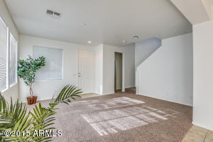1032 E Cantebria Dr, Gilbert, AZ 85296 photo 2