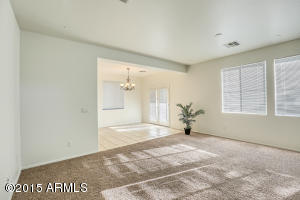1032 E Cantebria Dr, Gilbert, AZ 85296 photo 4
