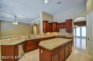 8230 E Kael St, Mesa, AZ 85207 photo 4