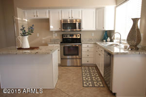 1718 E Morgan Ct, Gilbert, AZ 85295 photo 1