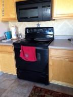 629 S Hazel Ct, Gilbert, AZ 85296 photo 4