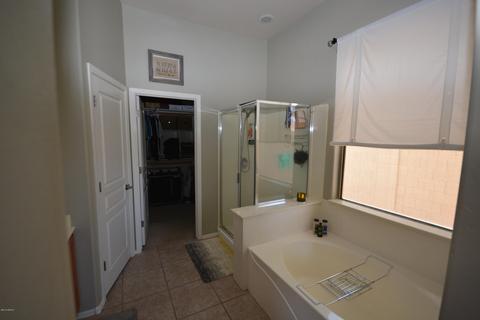 3266 E Maplewood St, Gilbert, AZ 85297 photo 12