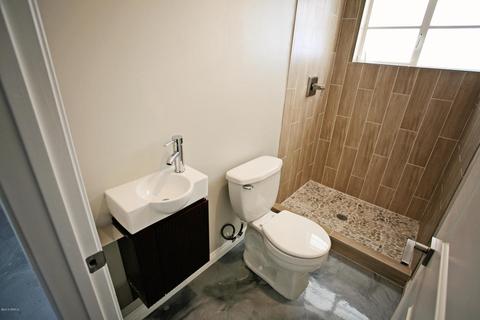 1034 Elm St, Phoenix, AZ 85014 photo 9