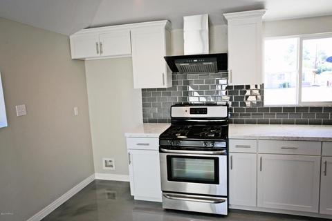 1034 Elm St, Phoenix, AZ 85014 photo 3