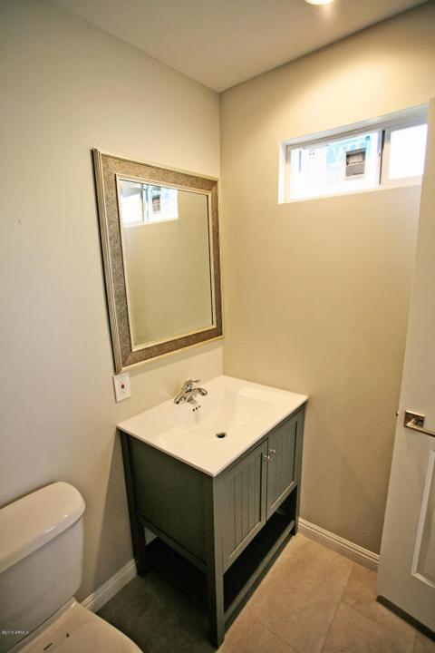 1034 Elm St, Phoenix, AZ 85014 photo 14