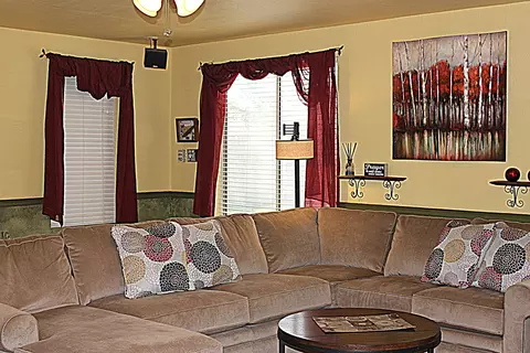 2907 E Villa Rita Dr, Phoenix, AZ 85032 photo 4