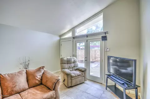 555 N May St #22, Mesa, AZ 85201 photo 9