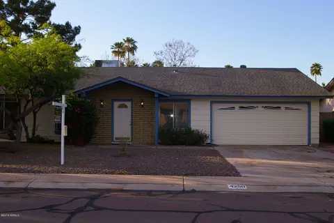 4250 E Modoc Dr, Phoenix, AZ 85044 photo 2