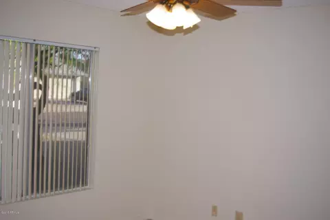 4250 E Modoc Dr, Phoenix, AZ 85044 photo 26